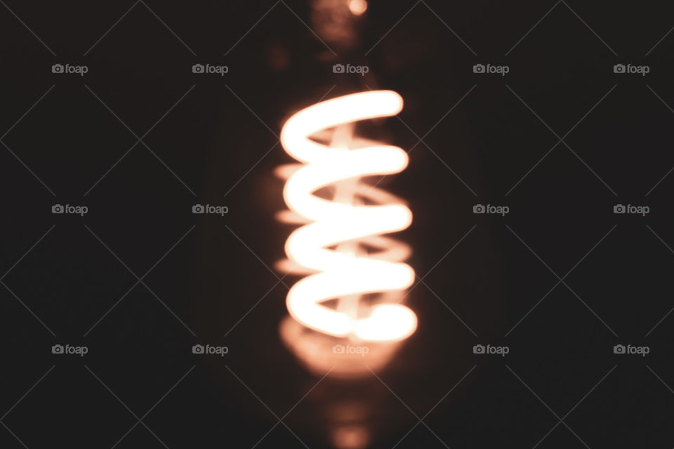 Vintage Edison Light Bulbs. They are so interesting and their aesthetics is one of a kind! Look at how the light travels to the coil. Impressive!