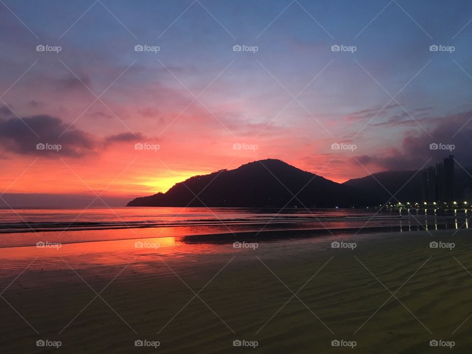 Nascer do sol deslumbrante 