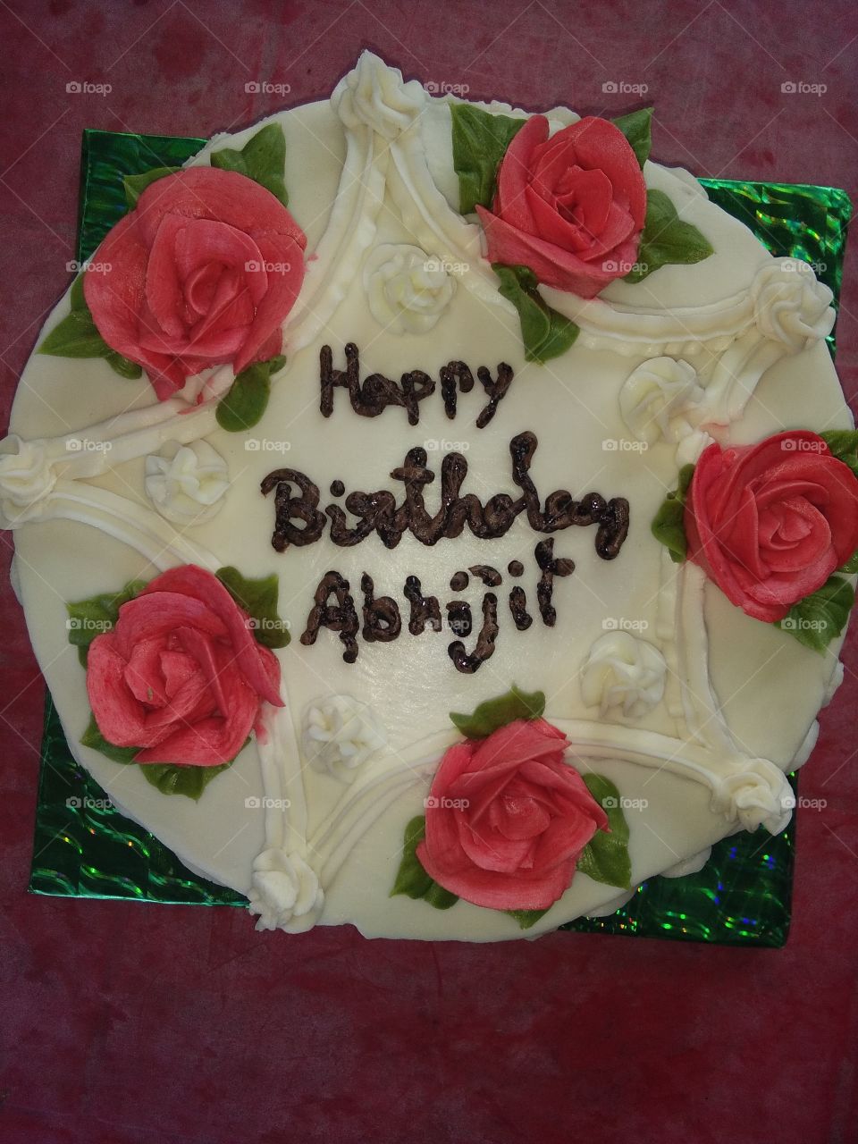 Birthday Cake With rose flower decorations