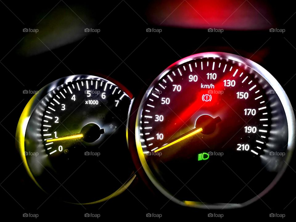Csr speedometer and takometer