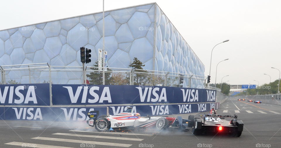 Formula E, Acguri car crash, beijing Olympic üark, water aube, Siemens Tower car race