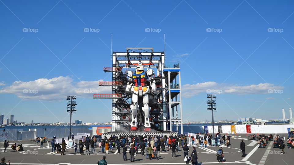 The moving Gundam, Gundam Factory Yokohama Japan 