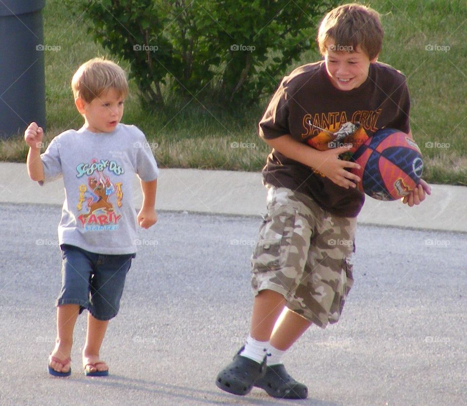 Brothers playing ball
