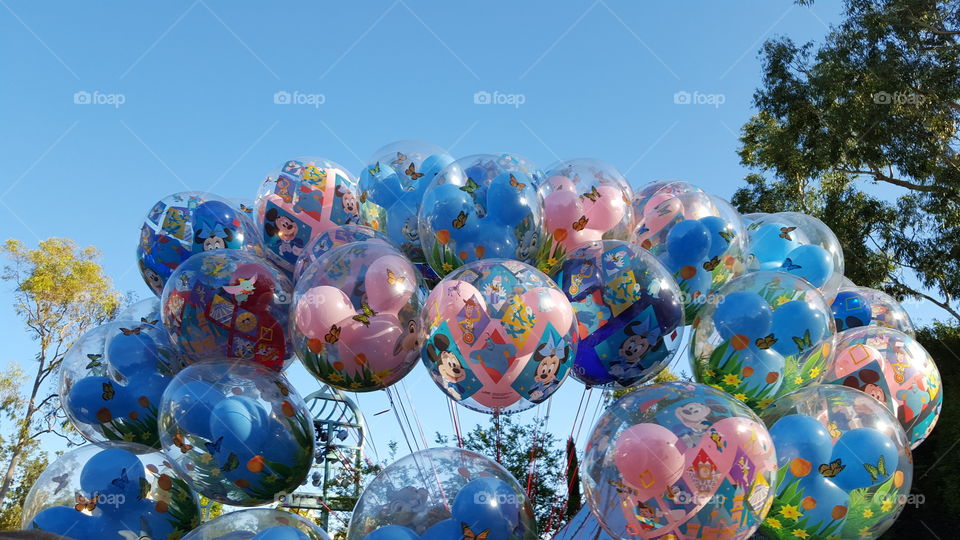 disneyland balloons