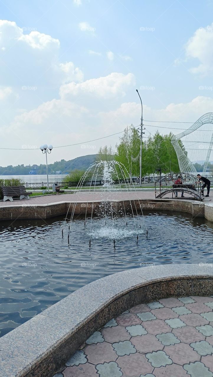 fountain in the park by the pond, water, fountain, park, pond, walk in the park, spring May