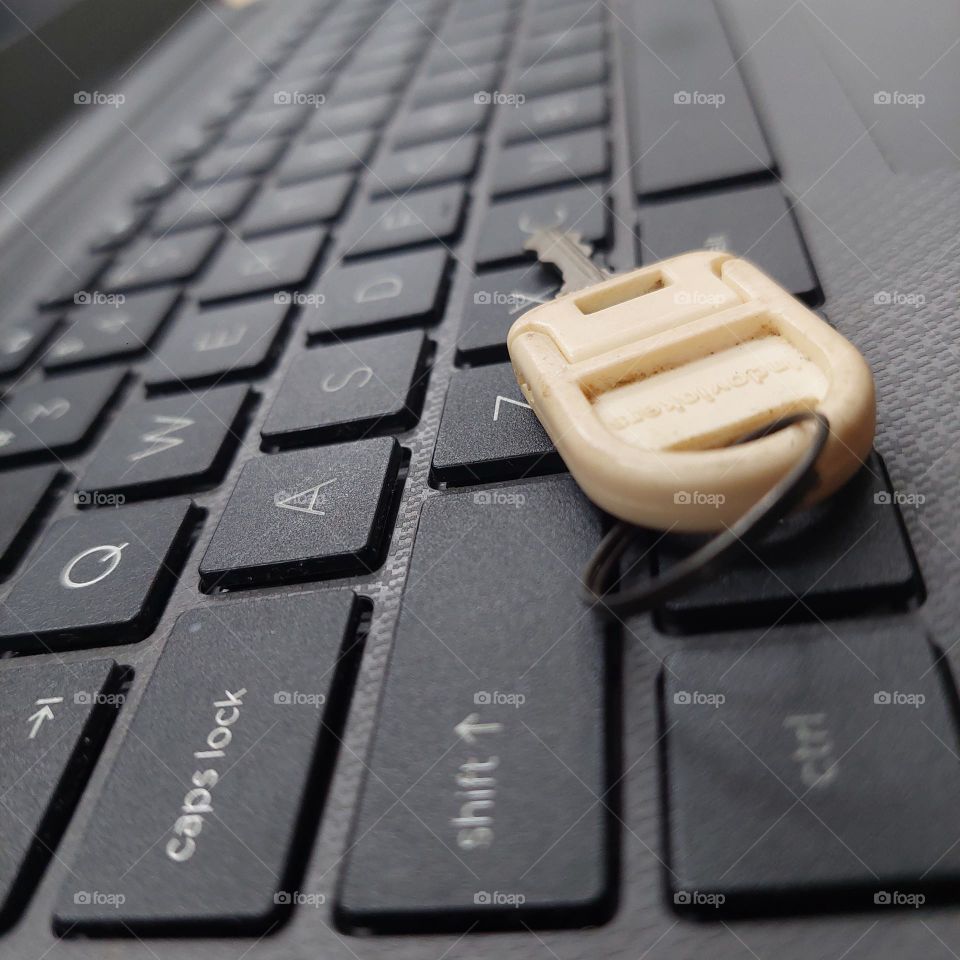 Key passwords must be stored properly