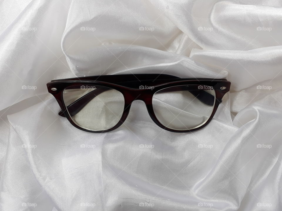 eyeglasses