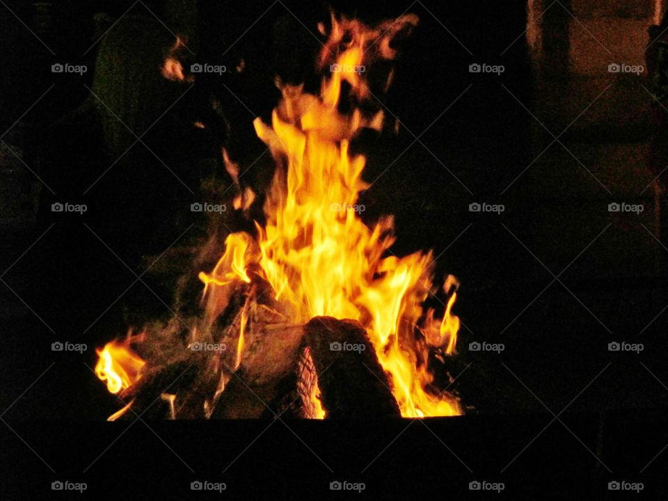 Fire log burning night