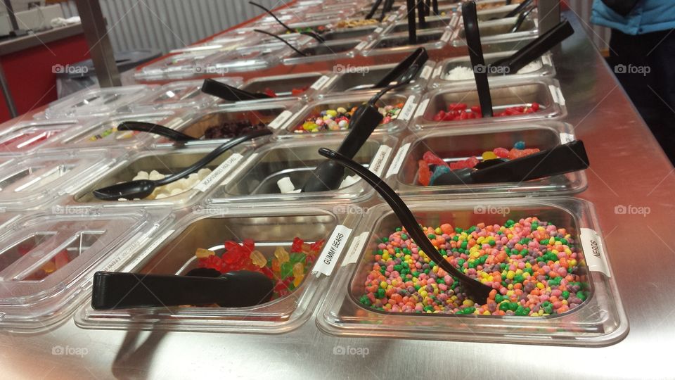 candies. toppings