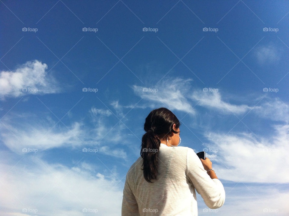 sky mobile people woman by rgomezphoto