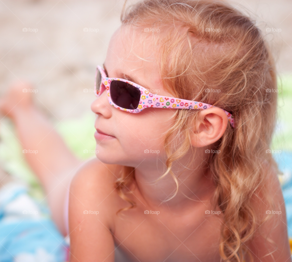 beach girl happy young by przemekklos