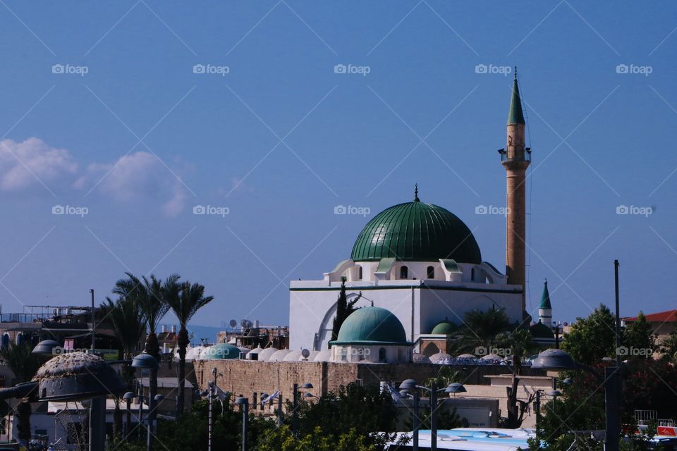 The el-Jazzar Mosque in acre .