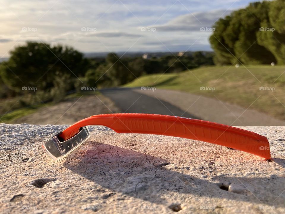 Razor for man with sunny landscape 