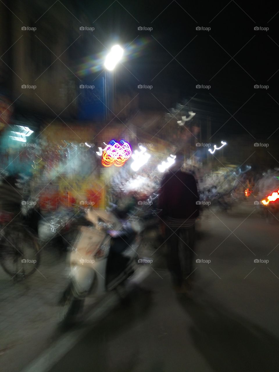 Defocused light trial in the city