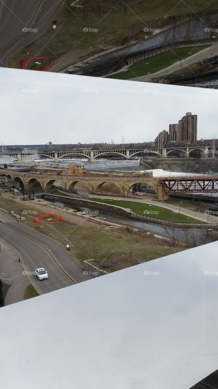 stone arch bridge from the gutherie in minneapolis