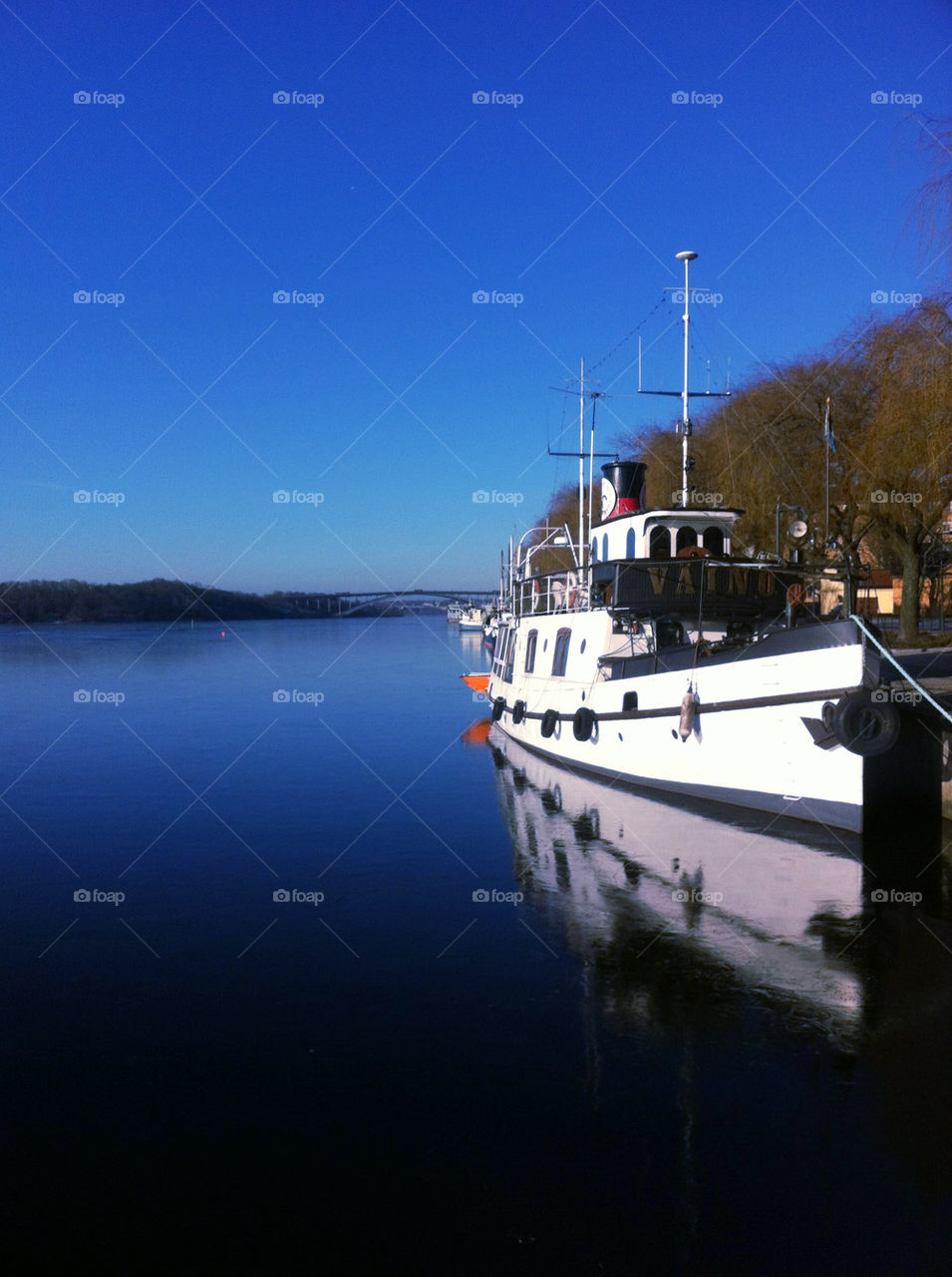 sky stockholm lake boat by sara_lind