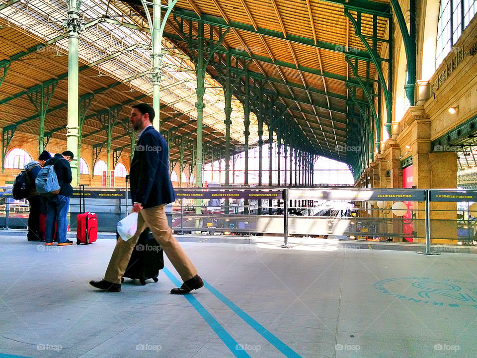 Gare du Nord. station home