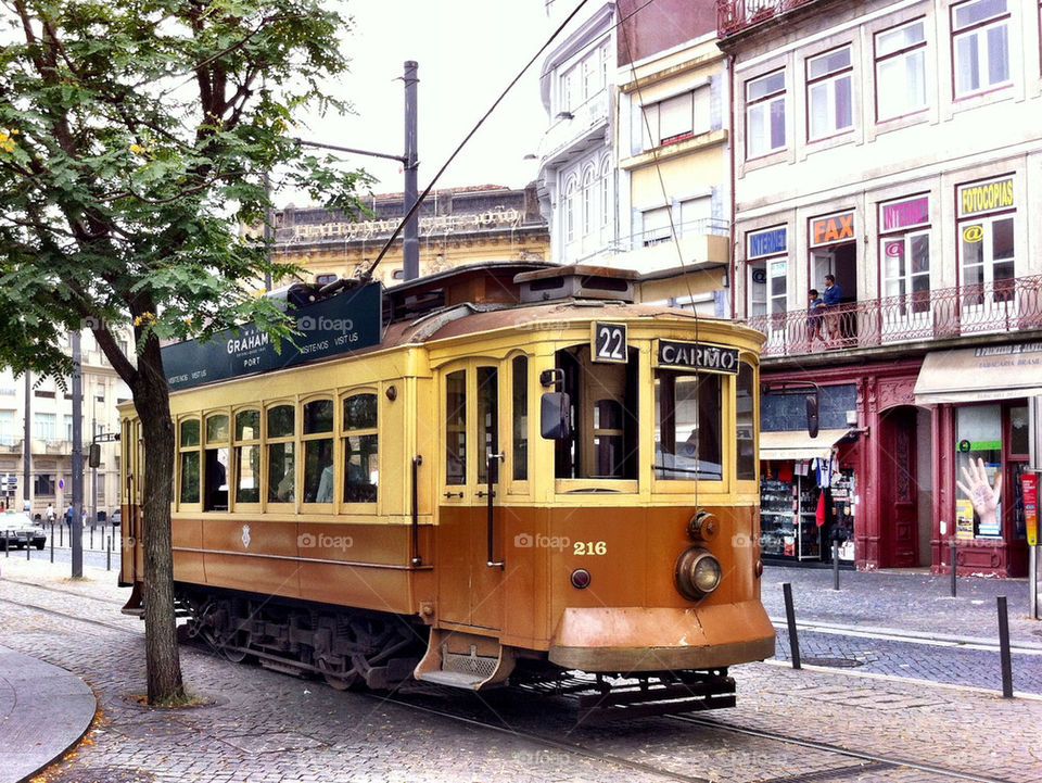 car tram portugal 22 by pixelakias