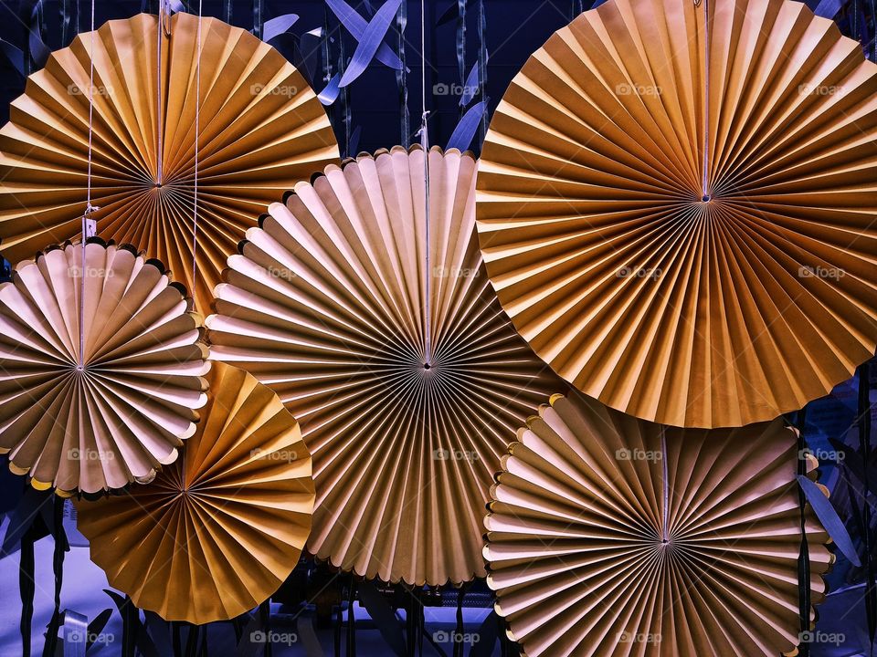 Abstract Umbrella Effect