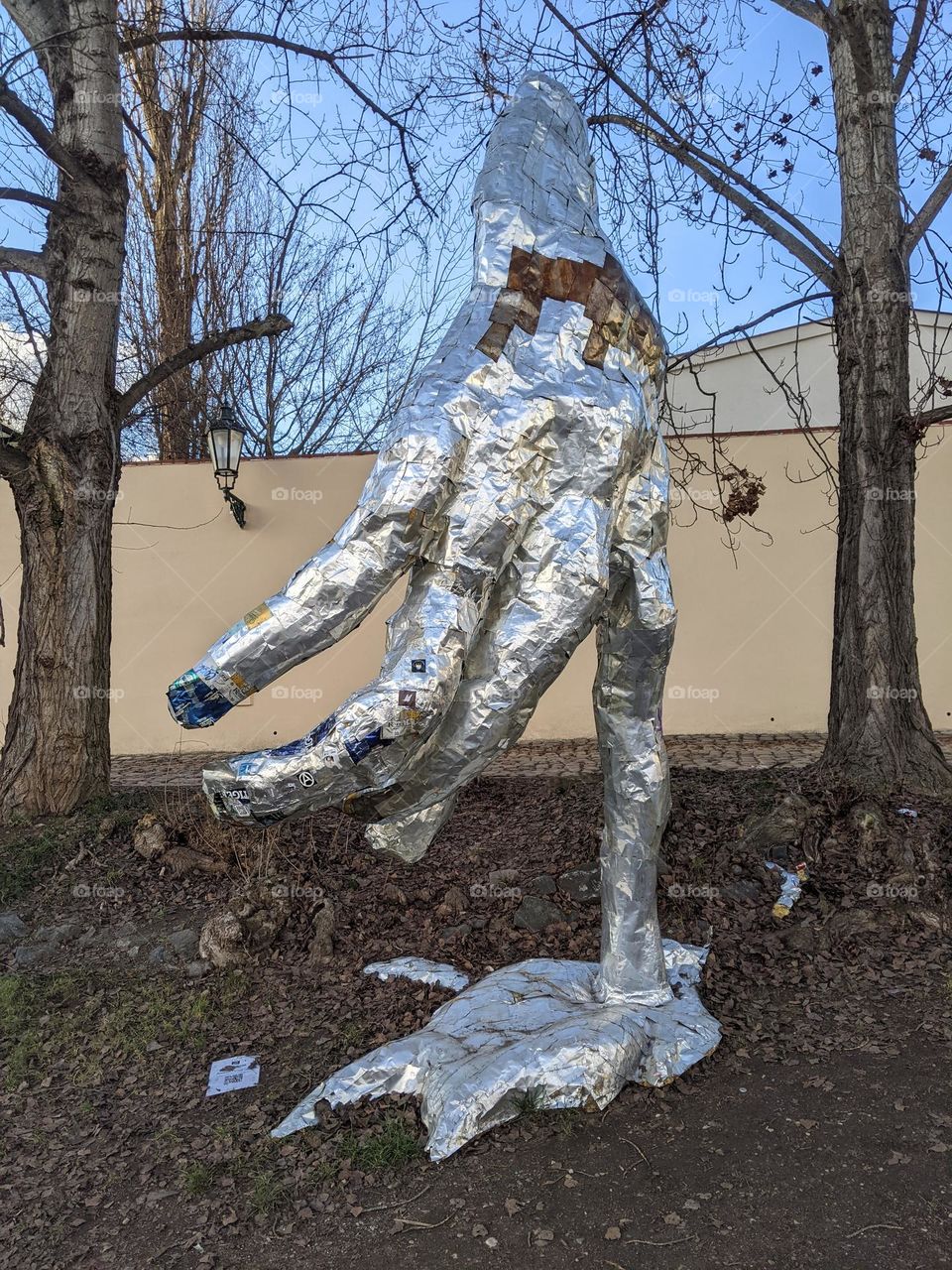 One of Prague's temporary sculptures, catch the moment.