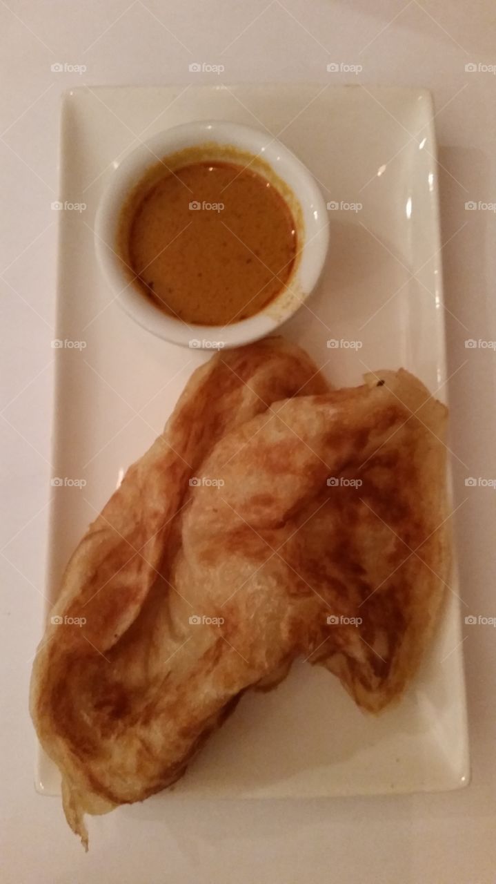 Malaysian food, Roti Paratha with curry