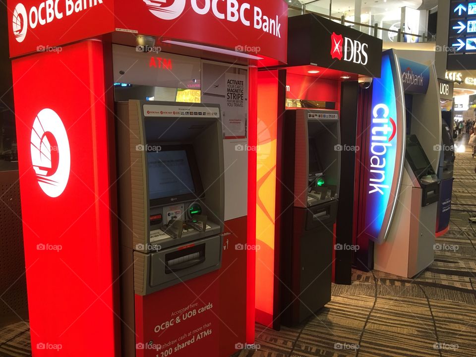 Machines
Withdrawal 
Money
ATM
Changi Airport 
Singapore 