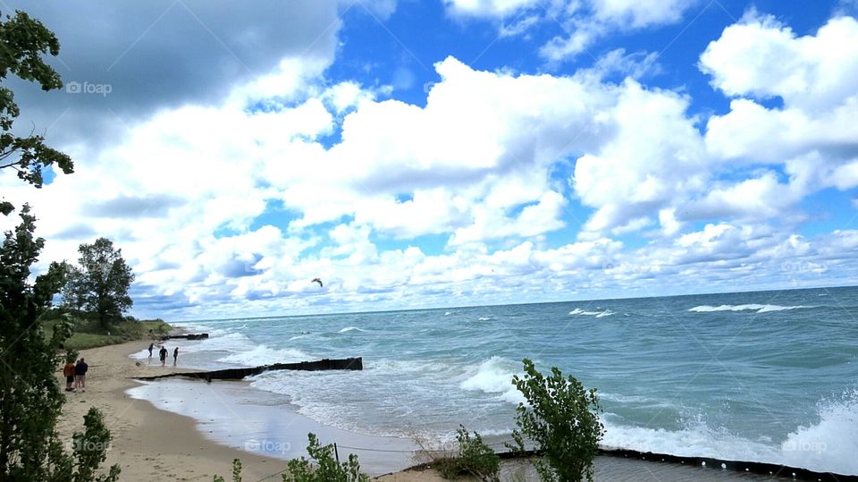 High winds and waves on beach