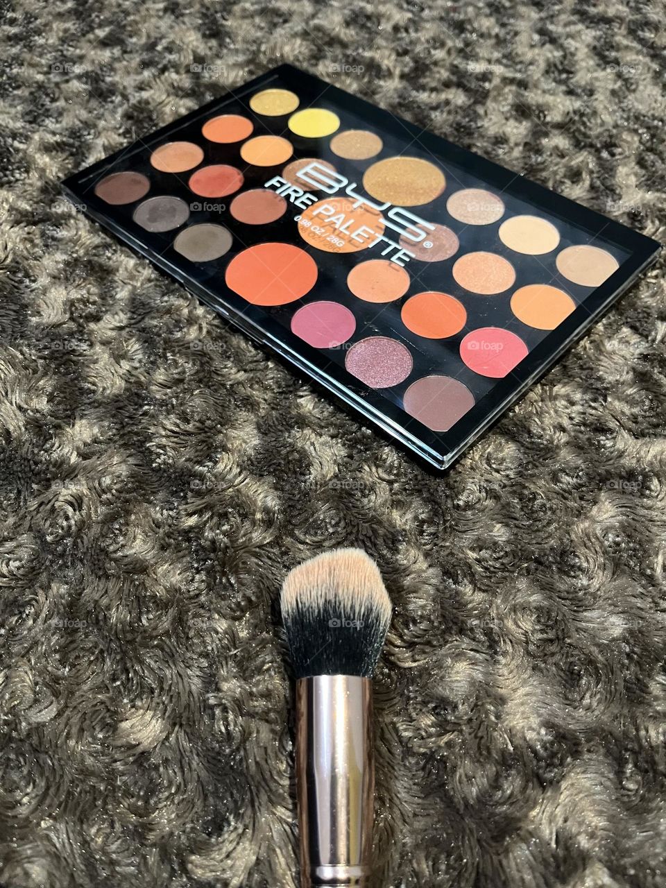 Fire palette - eye makeup a fire color shadows