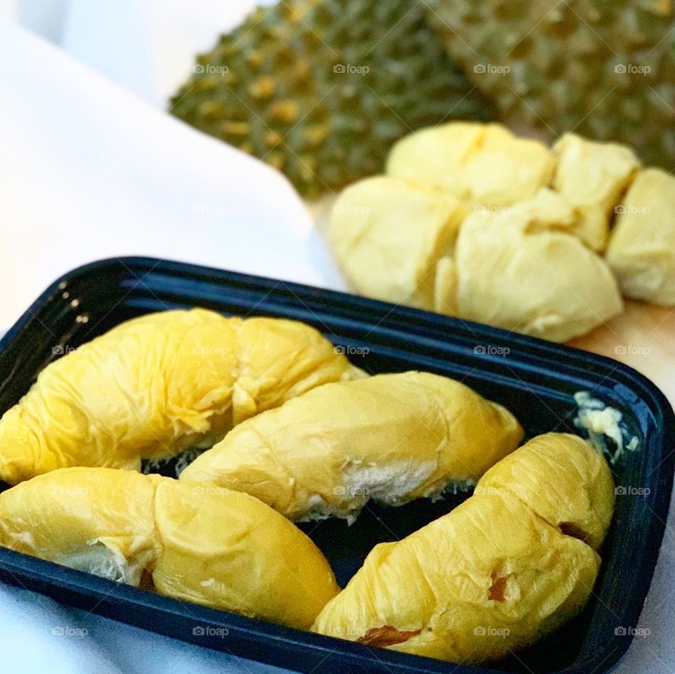 Durians tropical king of fruit that comprises Mao Shan Wang, D24