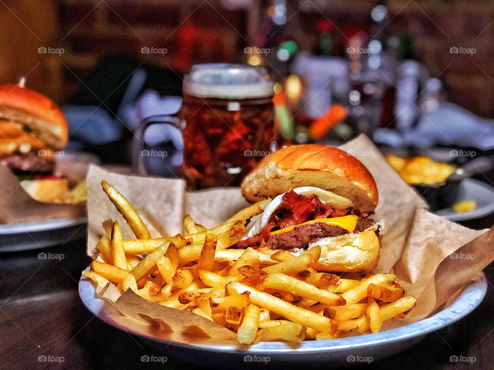 Classic cheeseburger with fries!