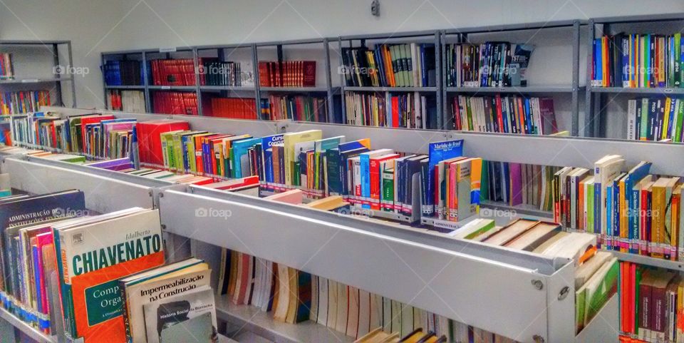 biblioteca livros