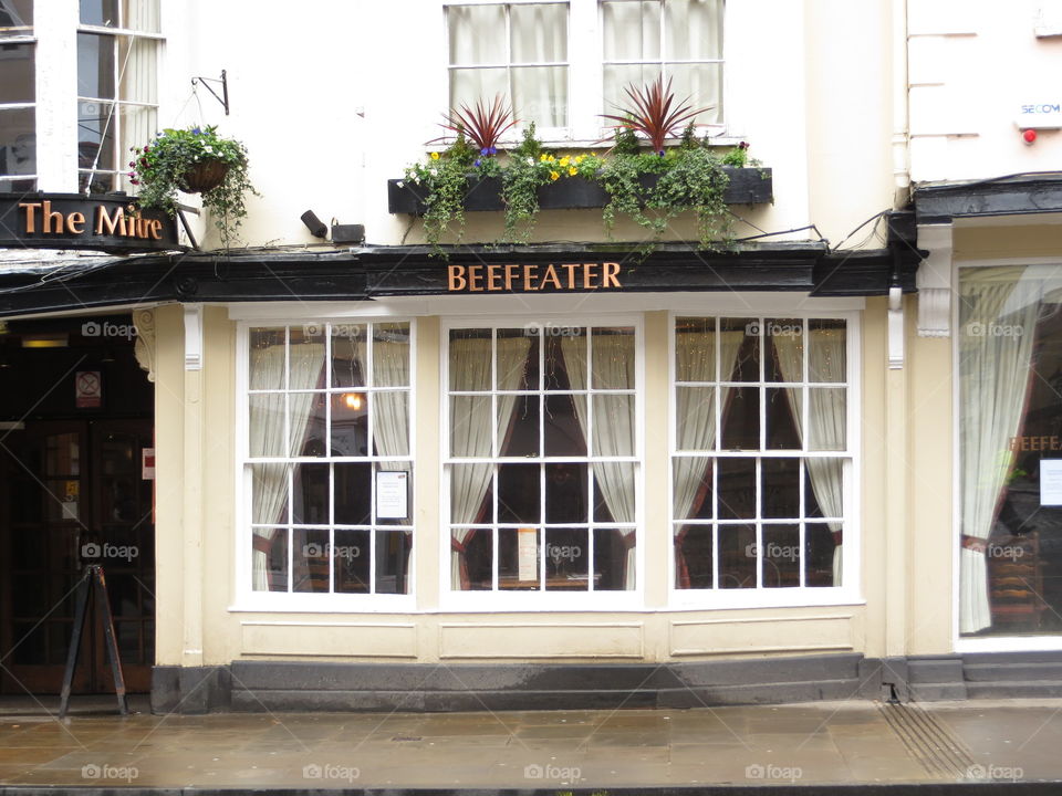 pub window