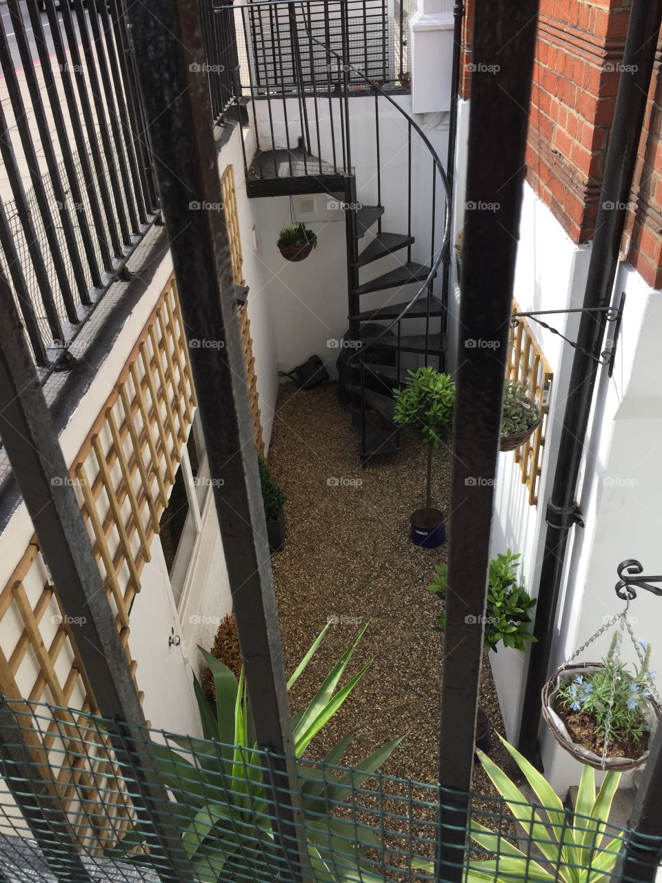 Outdoor Apartment Patio Garden