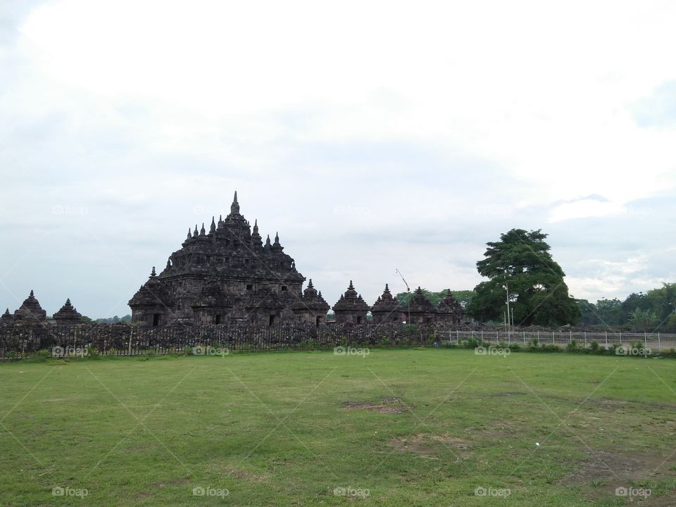 tample in indonesian