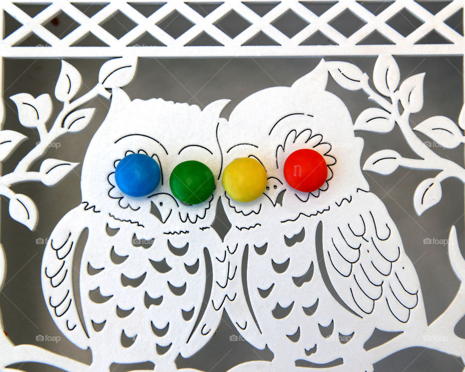 M&m´s and couple of owls