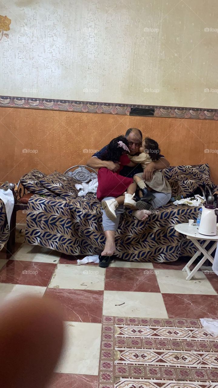 am poor. I want your support. Stop it