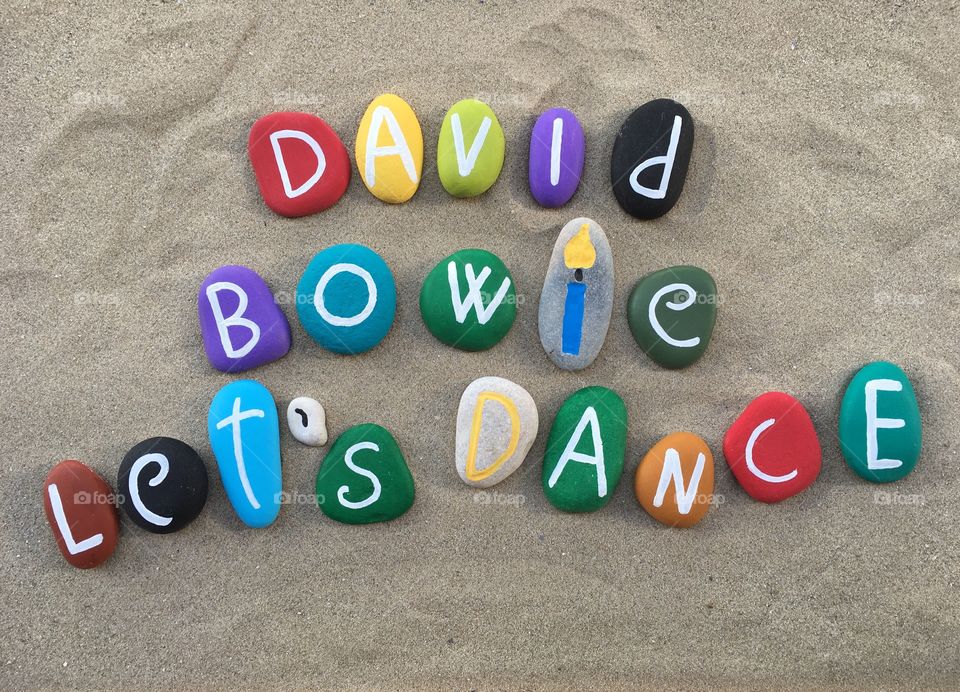 David Bowie, let's dance memorial stones composition
