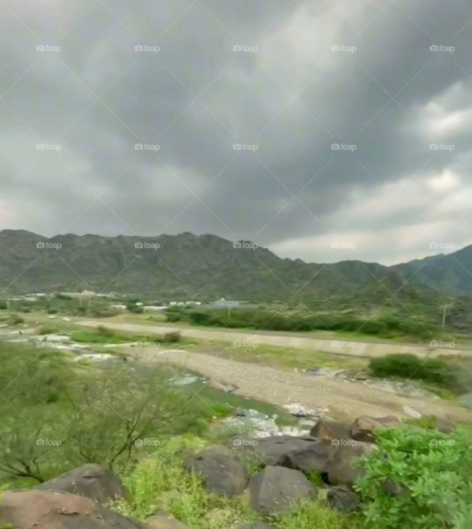 I need your support guys, I'm very, very poor, poor