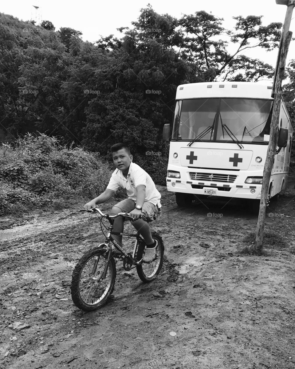 Biking to health clinic | Las Palomas in Sébaco, Nicaragua 
