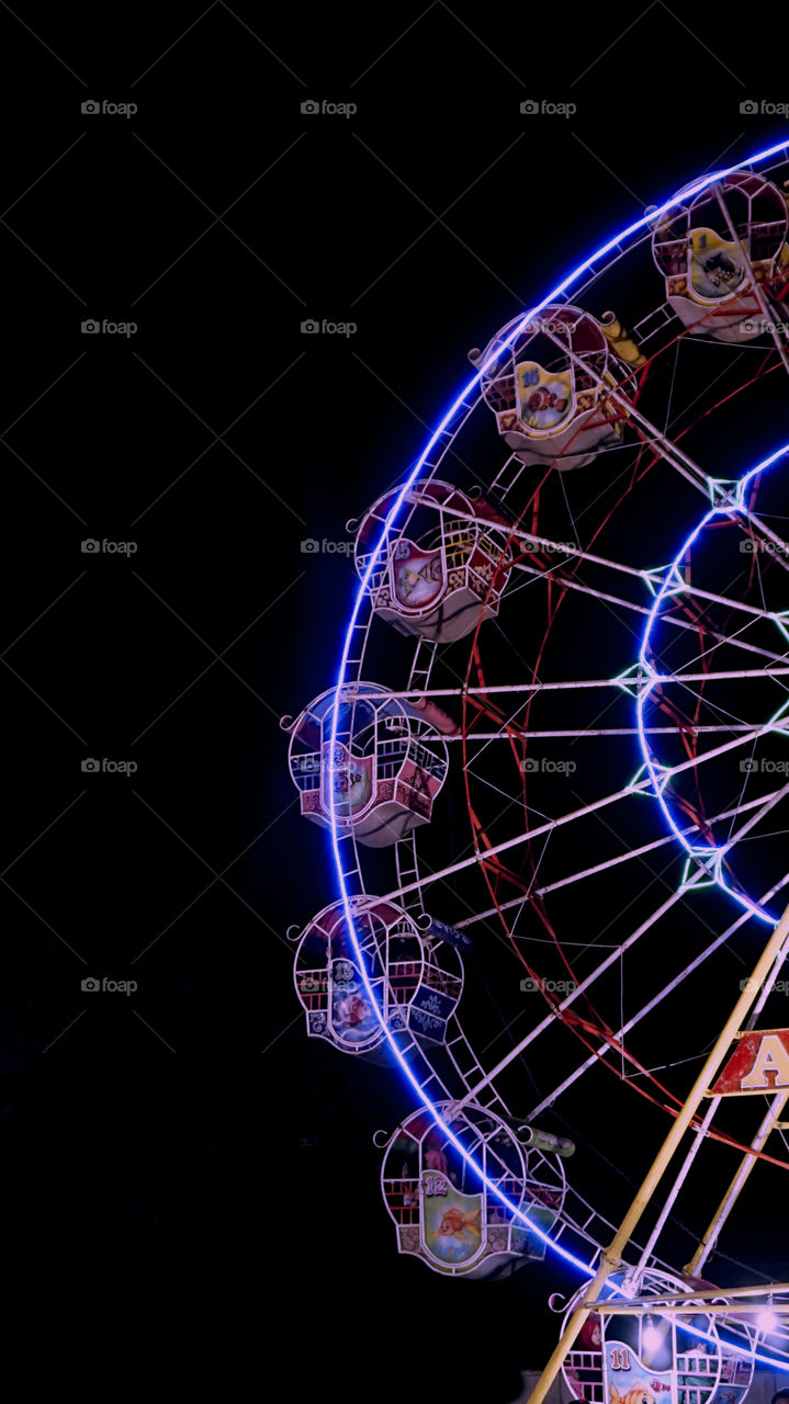 A half part of bianglala