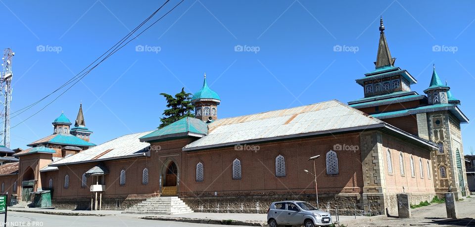 Historic Mosque called Jamiya Masjid Shopian (dating a centuray back) located in heart of Town Shopian Kashmir Valley J&K..
The state of art Mosque is Similar in every respect to the grand Mosque at Downtown Srinagar Kashmir...