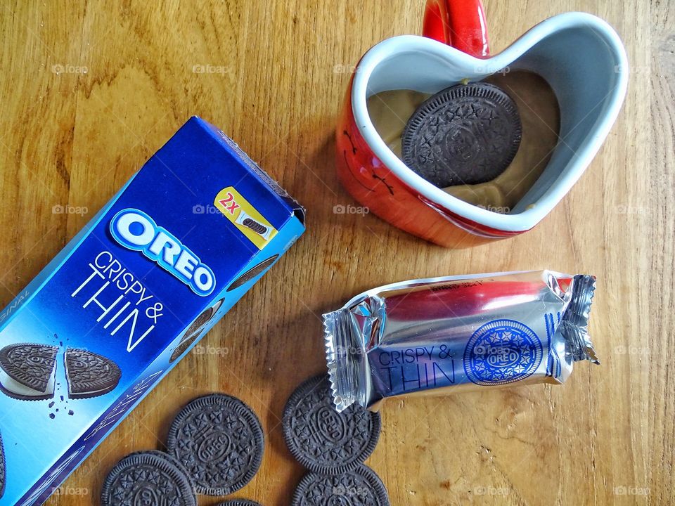 Oreo crispy thins