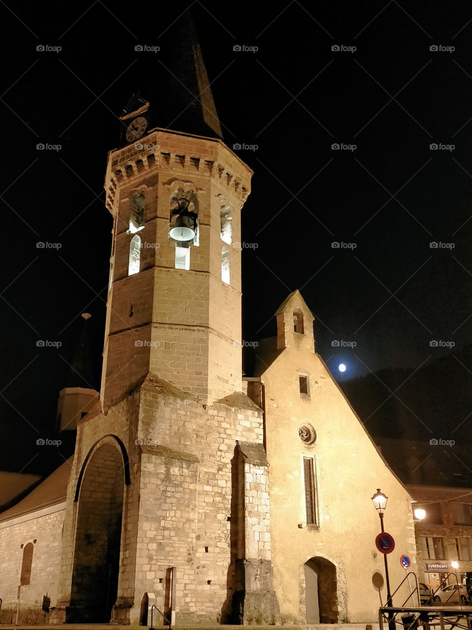 llegó la noche y la luna nos acompañó...