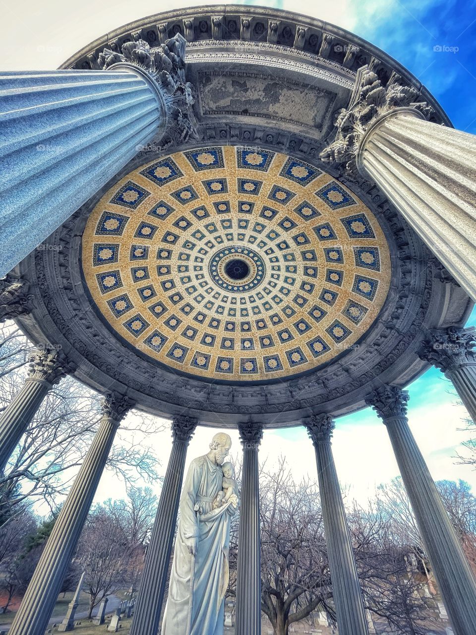 Temple at Mountain Grove Cemetery 