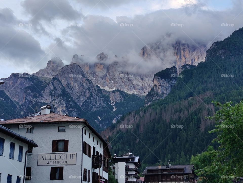 Holiday in the Dolomites Italy, great mountains, lovely people, tasty food & wine