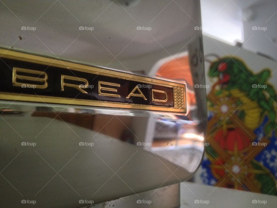 Is it bigger than a bread box?