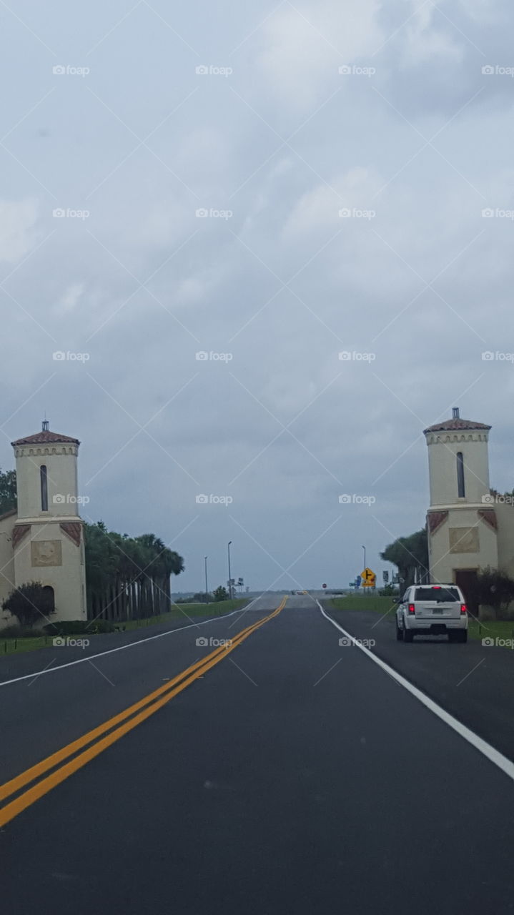 welcoming gate to jaykl island