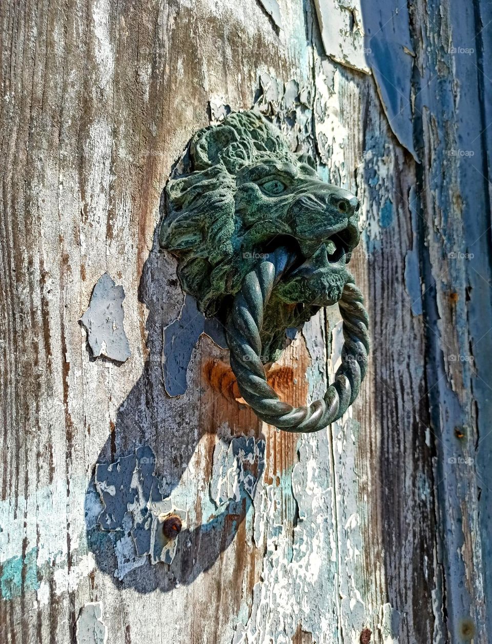 Vintage vaibe. Old door handle