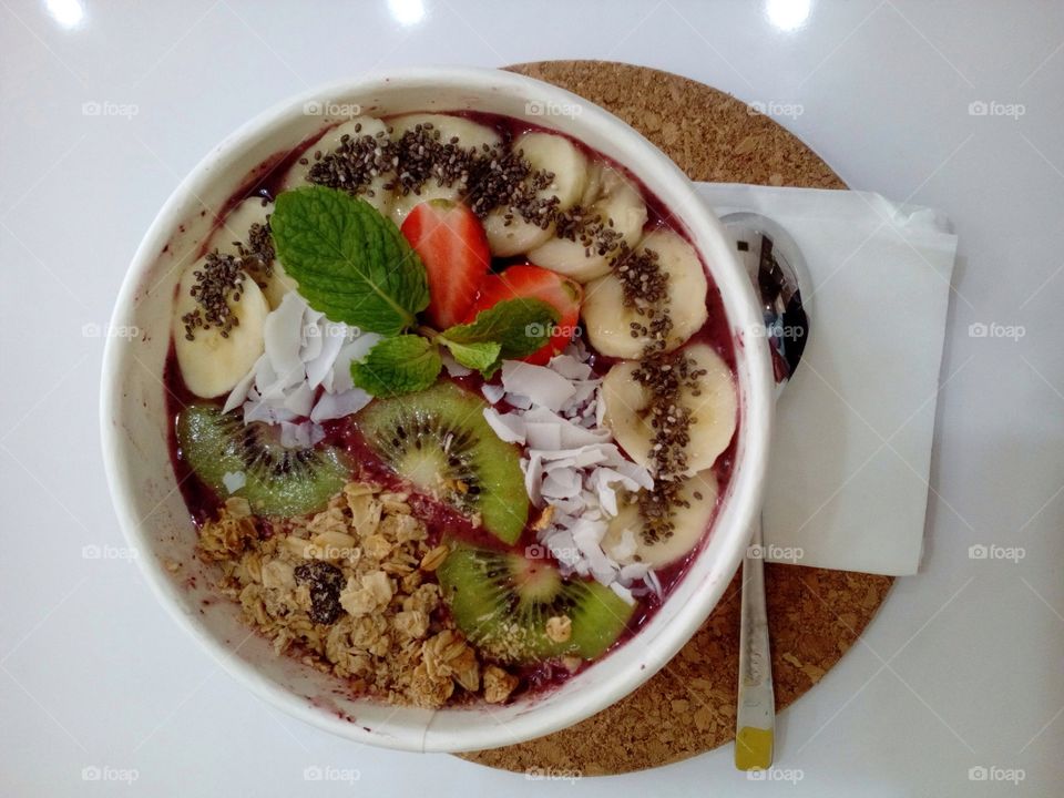 Fruit Smoothie Bowl