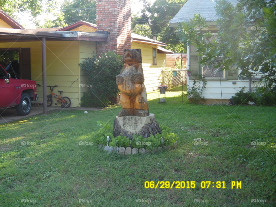 Smokey the bear 🐻. This is a picture of a bear 🐻 carved out of a tree 🎄 by a chain 🔗 saw that I saw while out walking 🚶 🏃 🔥 💨